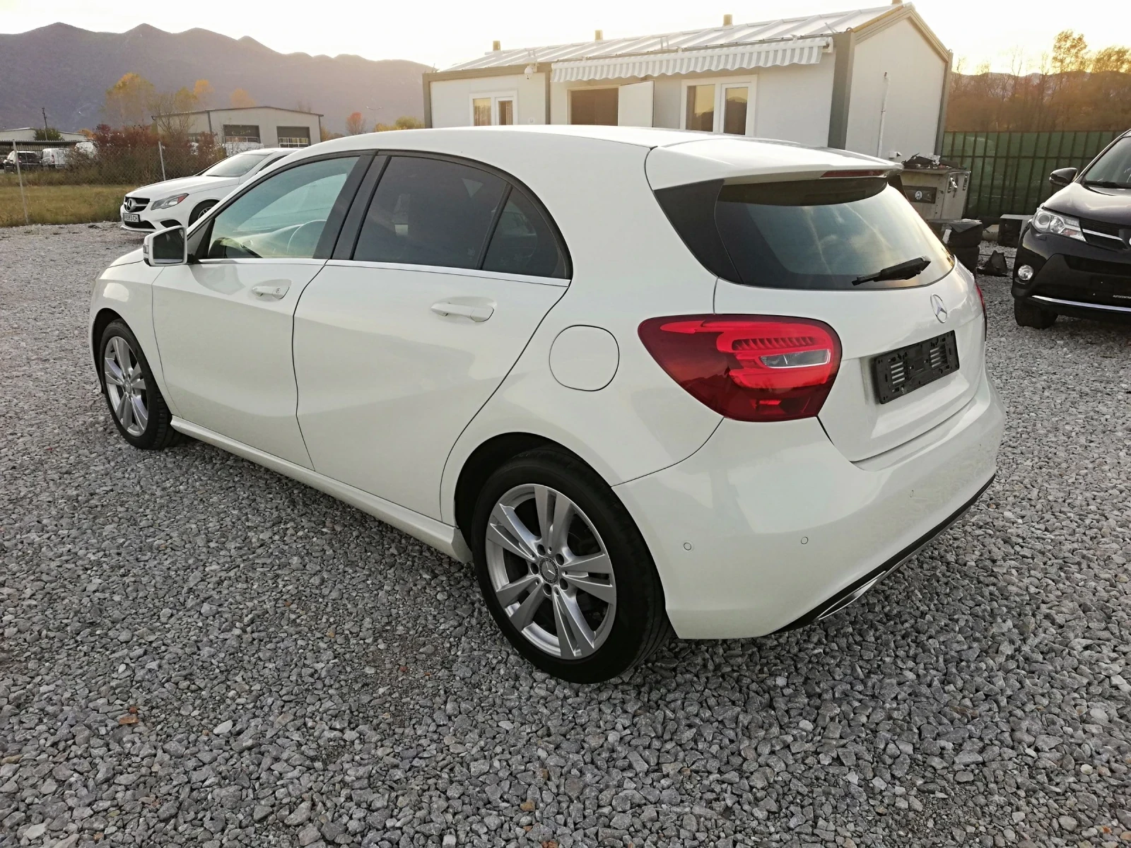 Mercedes-Benz A 200 2.2d kli navi 136 - изображение 4 | Auto.bg Mercedes-Benz A 200 2.2d kli navi 136 - изображение 4