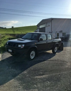 Nissan Navara 2.5 103кс на части - Car24.bg Nissan Navara 2.5 103кс на части