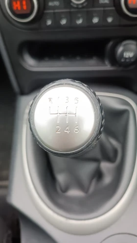 Nissan Qashqai 1.5 dci - 4700 € / 9192.40 лв. - 25113693 12 | Car24.bg Nissan Qashqai 1.5 dci - 4700 € / 9192.40 лв. - 25113693 12