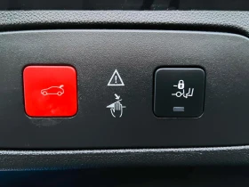 Opel Grandland X Plug-in Hybrid Hybrid4 Ultimate 4x4 | Auto.bg — изображение 12 Opel Grandland X Plug-in Hybrid Hybrid4 Ultimate 4x4 | Auto.bg — изображение 12
