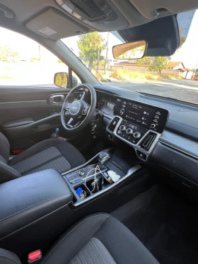 Kia Sorento Kia Соренто 2.5 6+ 1 - 20300 € - 12155829 6 | Car24.bg Kia Sorento Kia Соренто 2.5 6+ 1 - 20300 € - 12155829 6