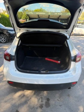 Mazda 3 1.5 skyaktive | Auto.bg — изображение 8 Mazda 3 1.5 skyaktive | Auto.bg — изображение 8