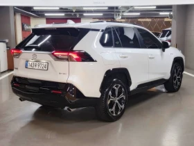Toyota Rav4 2.5 4WD PHEV XSE| 219к.с. - 41600 € - 11160358 2 | Car24.bg Toyota Rav4 2.5 4WD PHEV XSE| 219к.с. - 41600 € - 11160358 2
