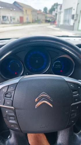 Citroen C4 1, 6 HDI EXCLUSIVE - 4500 € / 8801.24 лв. - 91383992 6 | Car24.bg Citroen C4 1, 6 HDI EXCLUSIVE - 4500 € / 8801.24 лв. - 91383992 6