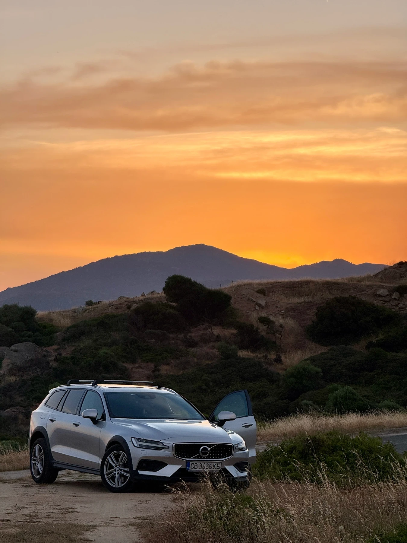Volvo V60 Cross Country undefined | Auto.bg — изображение 1 Volvo V60 Cross Country undefined | Auto.bg — изображение 1
