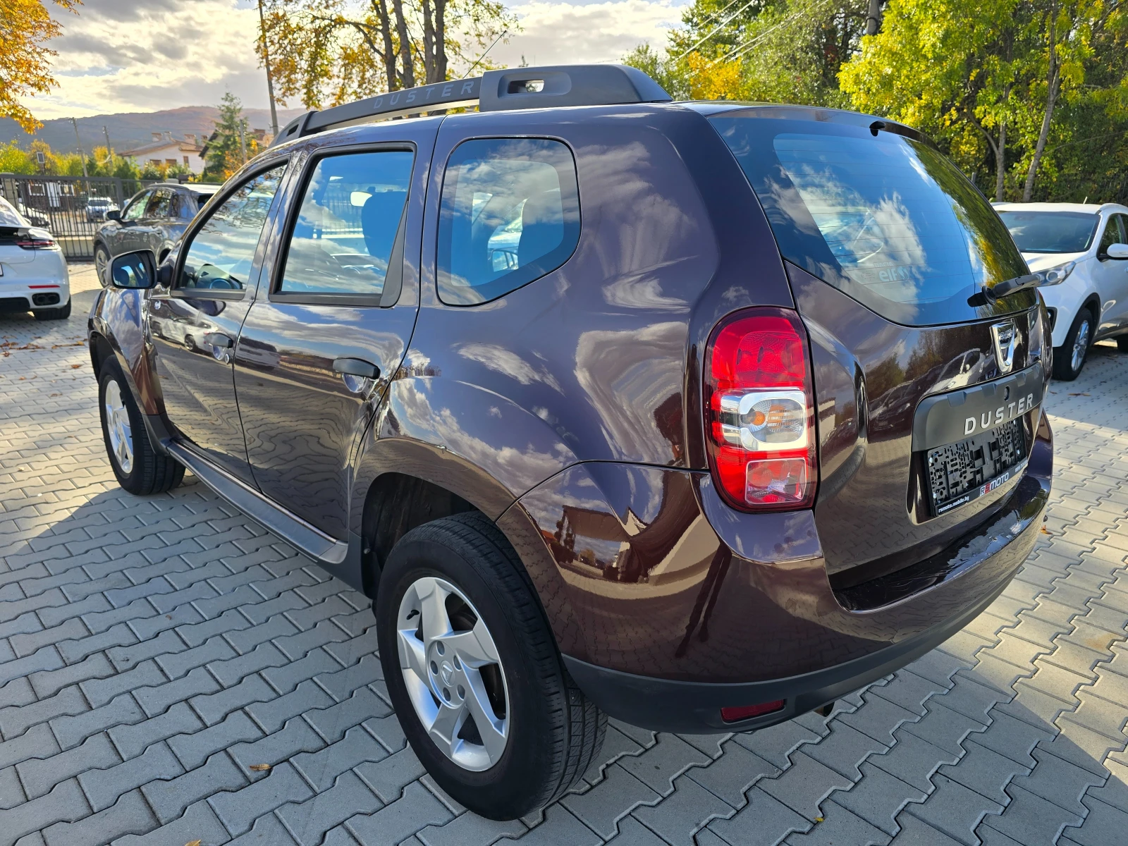 Dacia Duster 1.5DCI, 109к.с., Euro 6! - изображение 4 | Auto.bg Dacia Duster 1.5DCI, 109к.с., Euro 6! - изображение 4