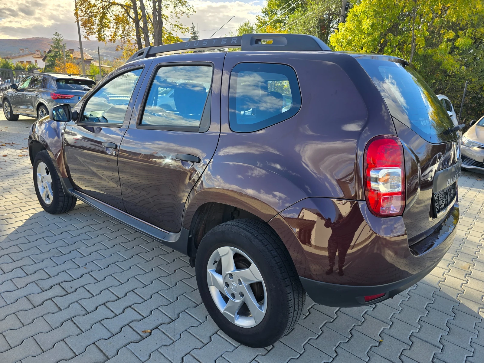 Dacia Duster 1.5DCI, 109к.с., Euro 6! - изображение 5 | Auto.bg Dacia Duster 1.5DCI, 109к.с., Euro 6! - изображение 5