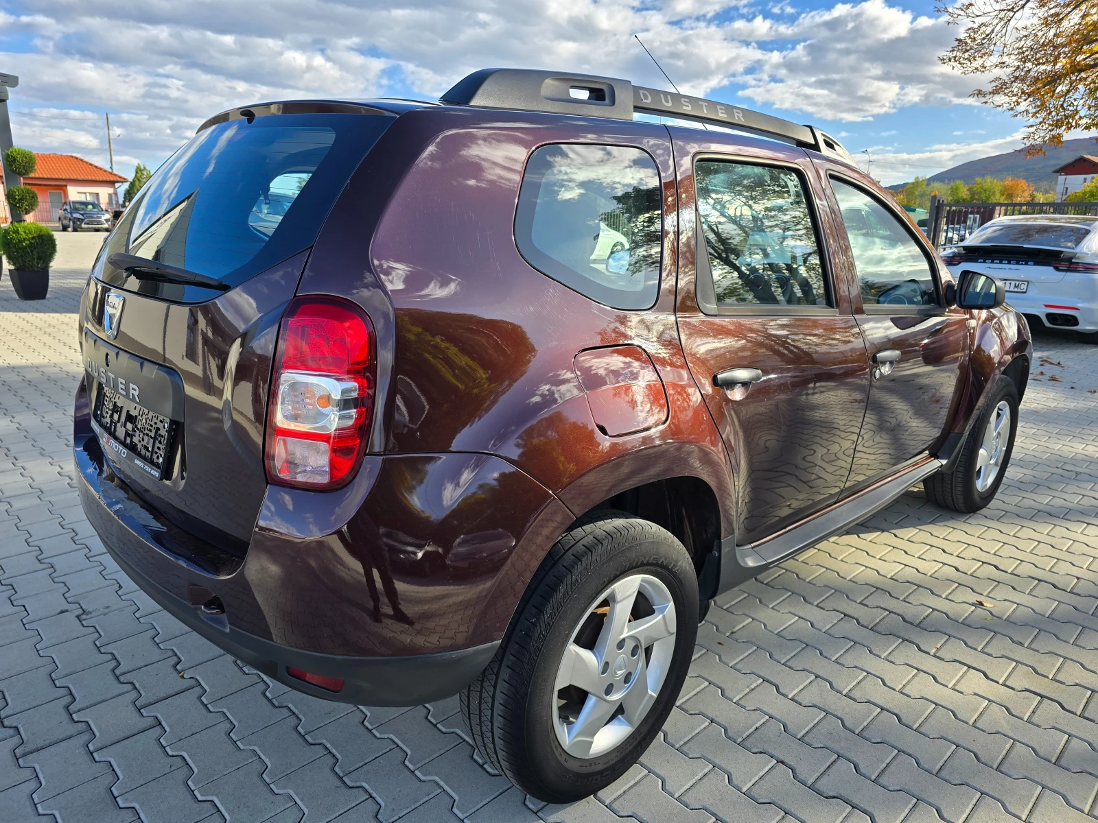 Dacia Duster 1.5DCI, 109к.с., Euro 6! - изображение 2 | Auto.bg Dacia Duster 1.5DCI, 109к.с., Euro 6! - изображение 2