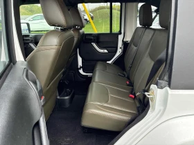 Jeep Wrangler Sahara* CARFAX* ПОДГРЕВ* НАВИ* АВТОКРЕДИТ* | Auto.bg — изображение 11 Jeep Wrangler Sahara* CARFAX* ПОДГРЕВ* НАВИ* АВТОКРЕДИТ* | Auto.bg — изображение 11