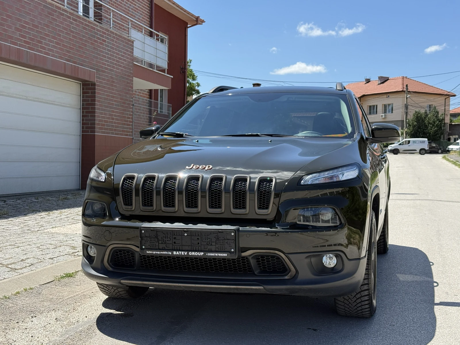 Jeep Cherokee ЮБИЛЕЕН!57г-AVTOMAT-4X4-115х.к-200k.c-FULL-FULL | Auto.bg — изображение 1 Jeep Cherokee ЮБИЛЕЕН!57г-AVTOMAT-4X4-115х.к-200k.c-FULL-FULL | Auto.bg — изображение 1