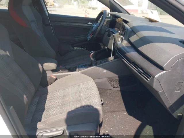 VW Golf GTI  - изображение 5 | Auto.bg VW Golf GTI  - изображение 5