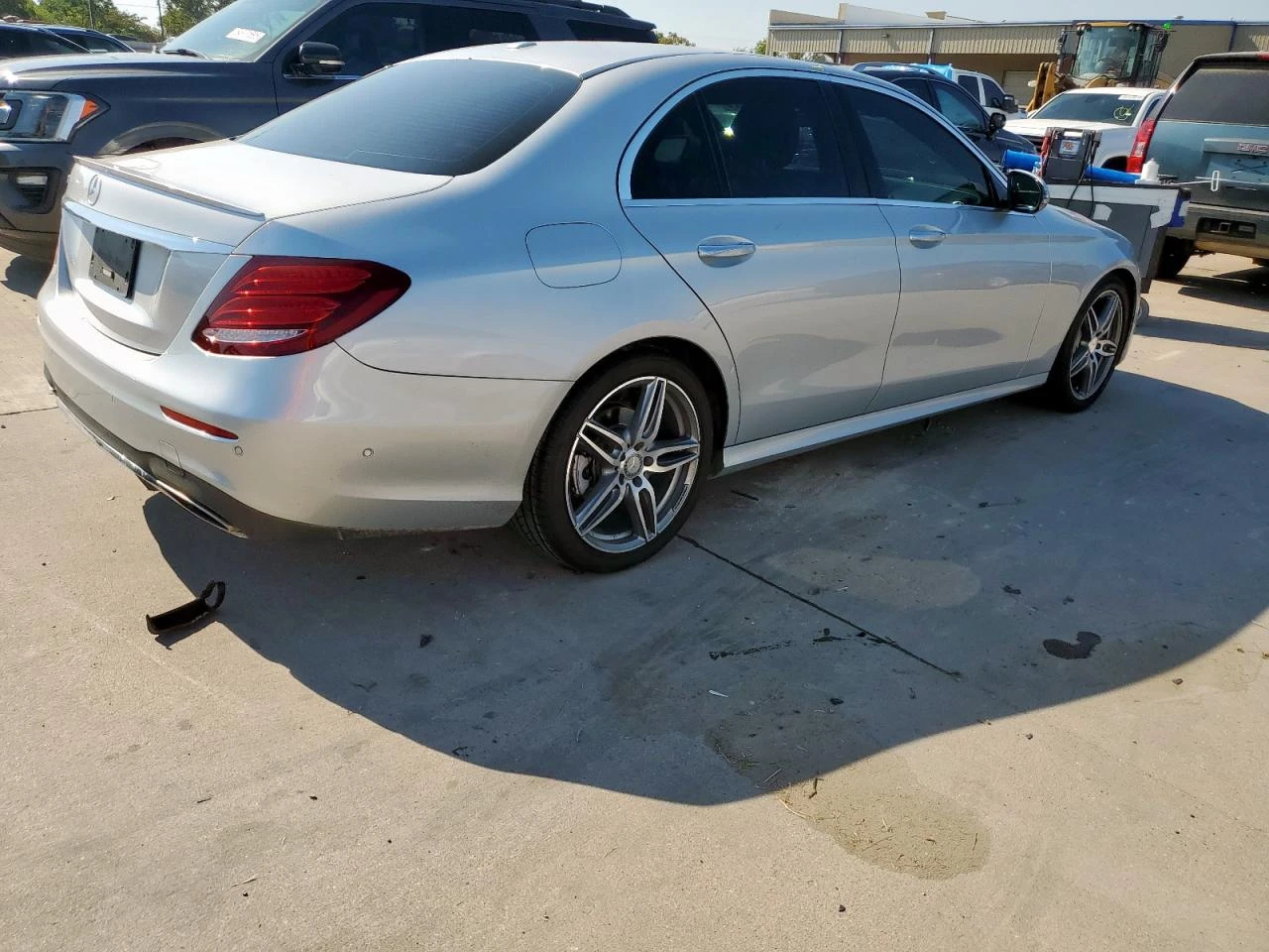 Mercedes-Benz E 300  - изображение 4 | Auto.bg Mercedes-Benz E 300  - изображение 4