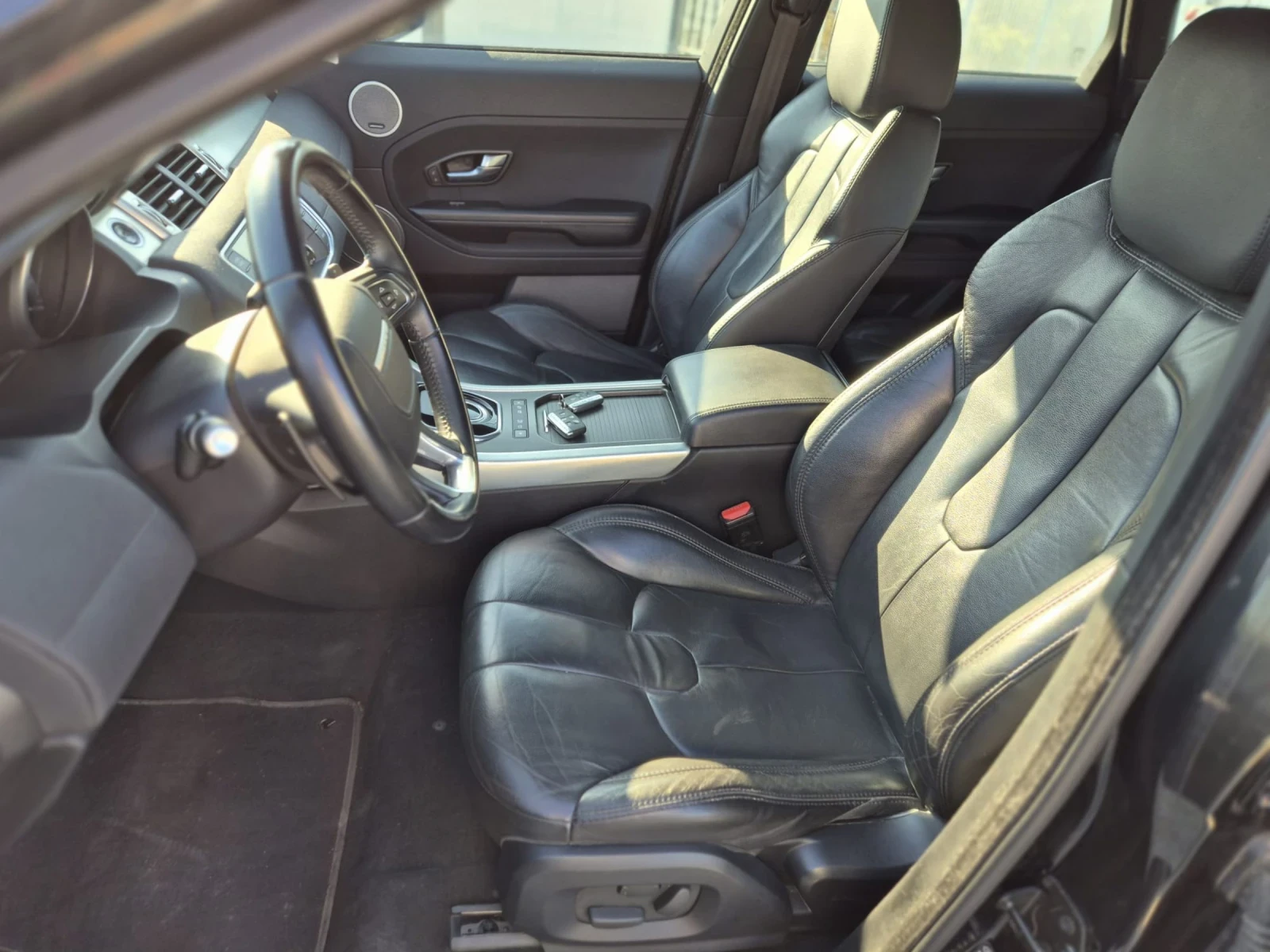 Land Rover Range Rover Evoque 2.2TD4 - изображение 8 | Auto.bg Land Rover Range Rover Evoque 2.2TD4 - изображение 8