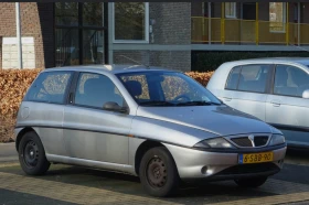 Lancia Ypsilon 1.2 бензин Продава се ЦЯЛА за части! - Car24.bg Lancia Ypsilon 1.2 бензин Продава се ЦЯЛА за части!