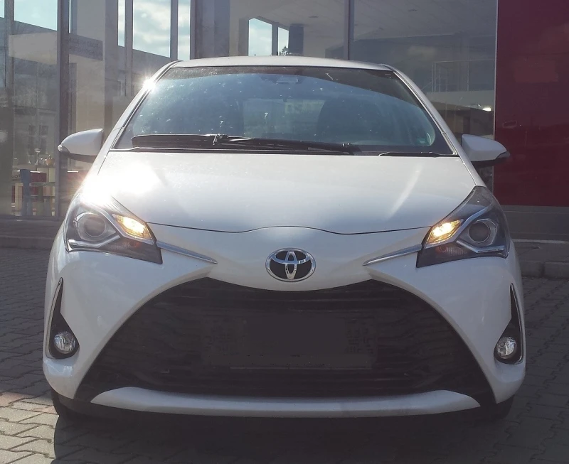 Toyota Yaris 1.5 CVT Luna - 15450 € / 30217.57 лв. - 11771391 1 | Car24.bg Toyota Yaris 1.5 CVT Luna - 15450 € / 30217.57 лв. - 11771391 1