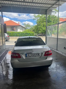 Mercedes-Benz E 220 undefined | Auto.bg — изображение 12 Mercedes-Benz E 220 undefined | Auto.bg — изображение 12