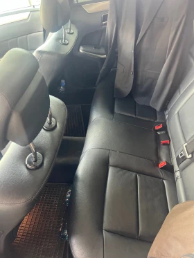 Mercedes-Benz E 220 undefined | Auto.bg — изображение 4 Mercedes-Benz E 220 undefined | Auto.bg — изображение 4