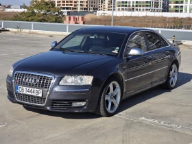 Audi S8 5.2 V10