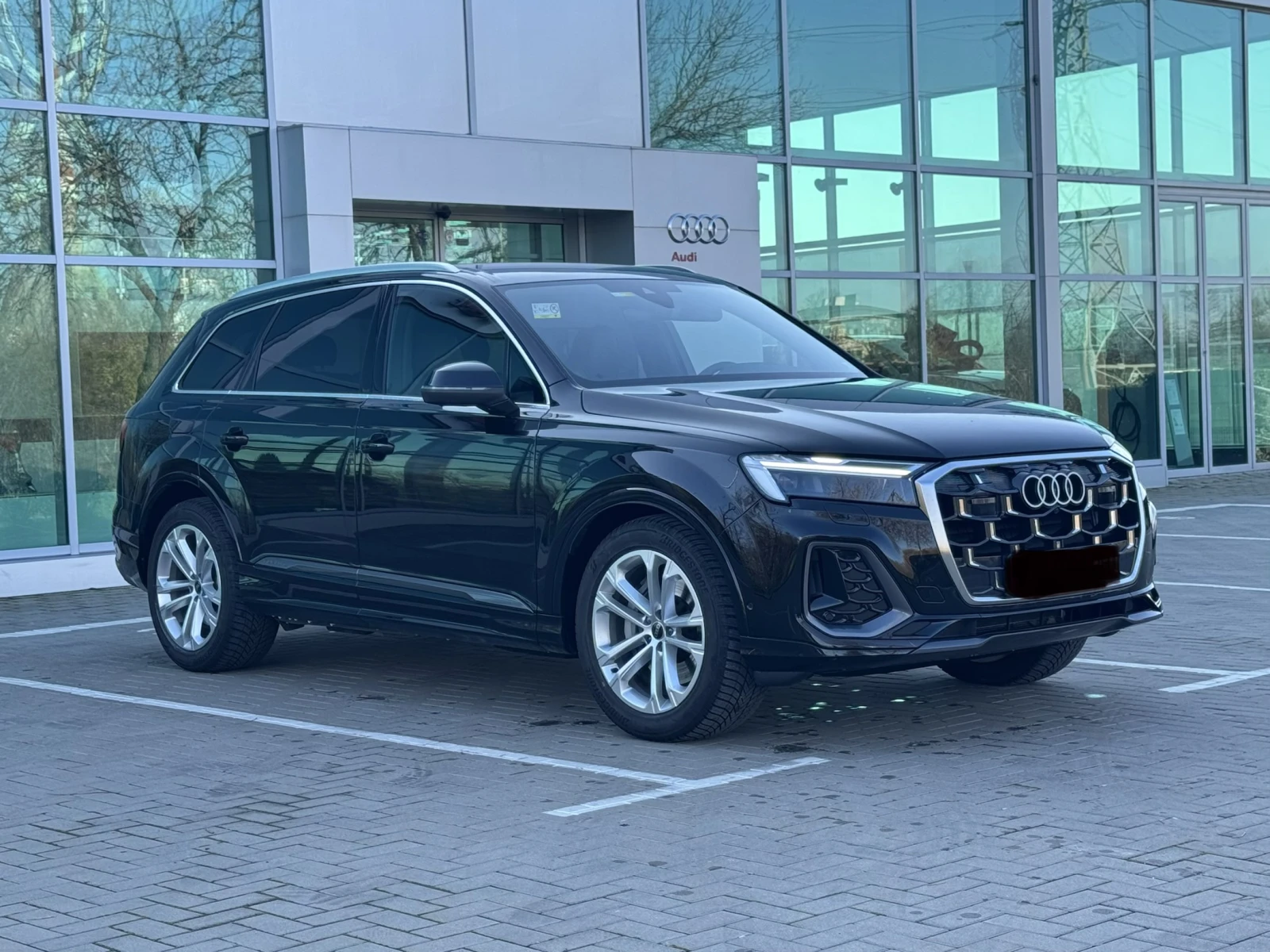Audi Q7 50 TDI Quattro Лизинг | Auto.bg — изображение 1 Audi Q7 50 TDI Quattro Лизинг | Auto.bg — изображение 1