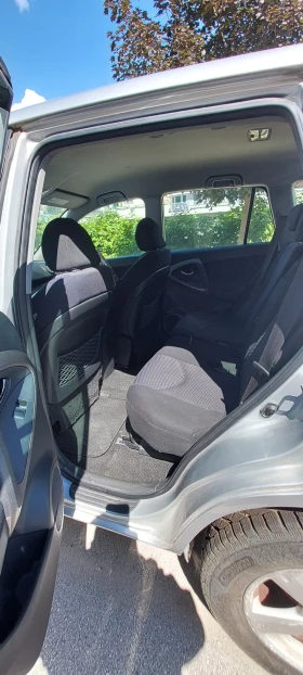 Toyota Rav4 undefined | Auto.bg — изображение 6 Toyota Rav4 undefined | Auto.bg — изображение 6