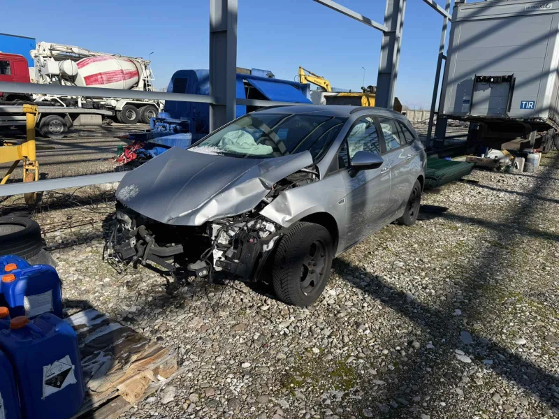 Opel Astra K 1.5 CDTI - 3000 € / 5867.49 лв. - 43788457 1 | Car24.bg Opel Astra K 1.5 CDTI - 3000 € / 5867.49 лв. - 43788457 1
