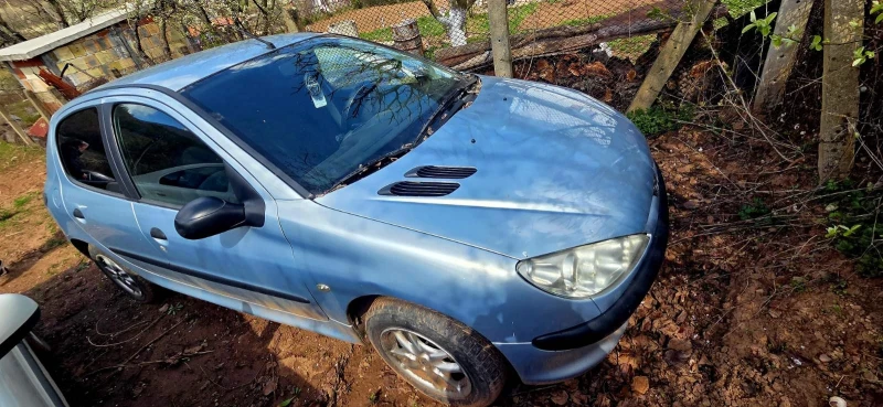 Peugeot 206 - 1200 € / 2347.00 лв. - 24921904 1 | Car24.bg Peugeot 206 - 1200 € / 2347.00 лв. - 24921904 1