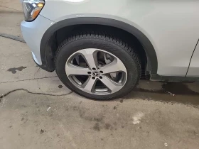 Mercedes-Benz GLC 300 4MATIC | PANO | KEYLESS | AMBIENT | ПОДГРЕВИ | - 17800 € / 34813.77 лв. - 79861876 6 | Car24.bg Mercedes-Benz GLC 300 4MATIC | PANO | KEYLESS | AMBIENT | ПОДГРЕВИ | - 17800 € / 34813.77 лв. - 79861876 6