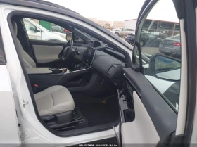 Toyota bZ4X Limited - 16000 € / 31293.28 лв. - 64925391 5 | Car24.bg Toyota bZ4X Limited - 16000 € / 31293.28 лв. - 64925391 5