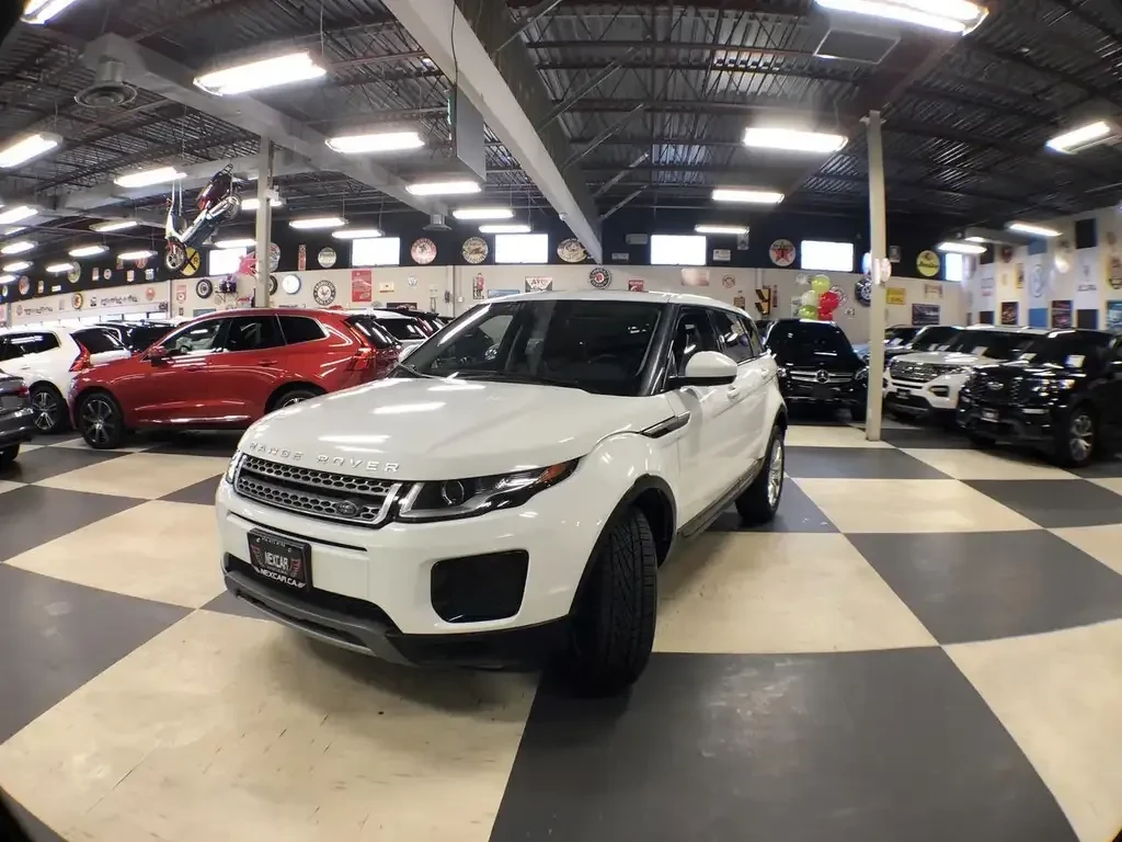 Land Rover Range Rover Evoque SE AWD | Pano | Navi | Кожа | Камера | Auto.bg — изображение 1 Land Rover Range Rover Evoque SE AWD | Pano | Navi | Кожа | Камера | Auto.bg — изображение 1