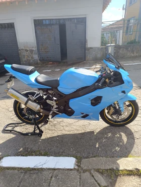 Suzuki Gsxr undefined | Auto.bg — изображение 3 Suzuki Gsxr undefined | Auto.bg — изображение 3
