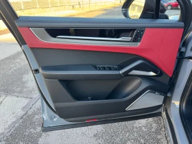 Porsche Cayenne Turbo E-Hybrid Carbon Design Burmester - 194900 € / 381191.27 лв. - 73489892 10 | Car24.bg Porsche Cayenne Turbo E-Hybrid Carbon Design Burmester - 194900 € / 381191.27 лв. - 73489892 10