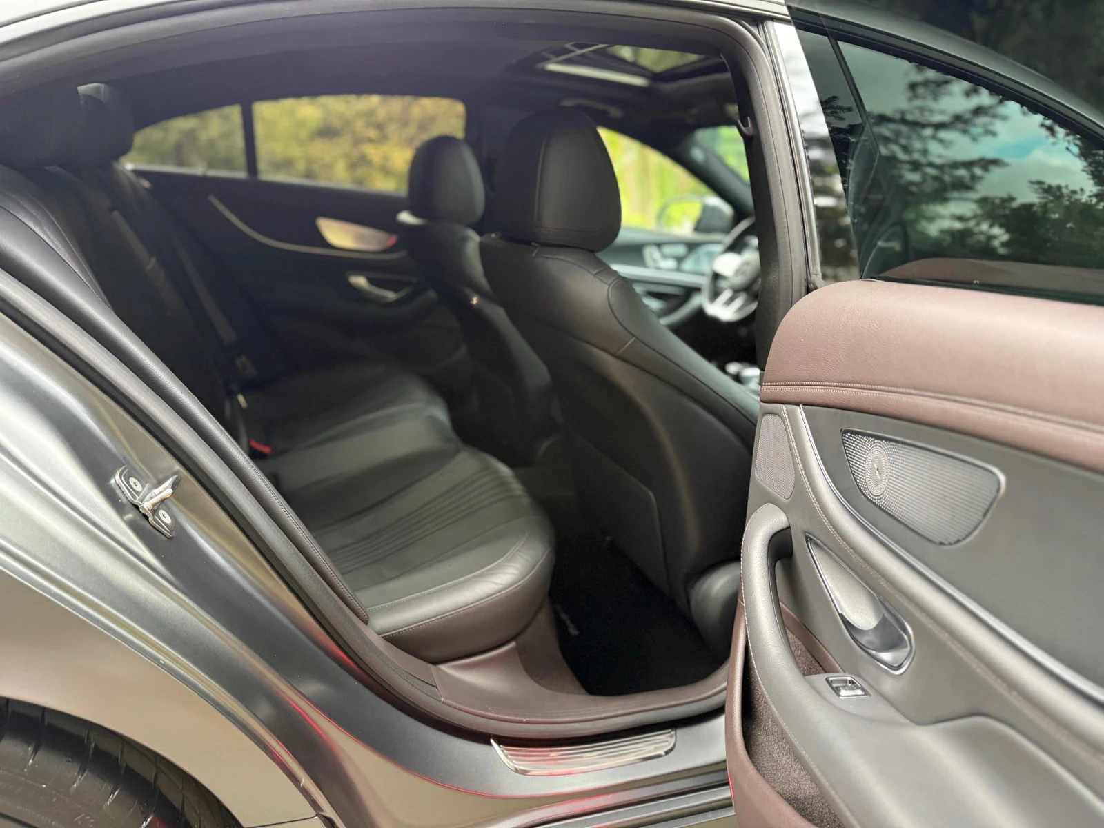 Mercedes-Benz CLS 350  - изображение 9 | Auto.bg Mercedes-Benz CLS 350  - изображение 9