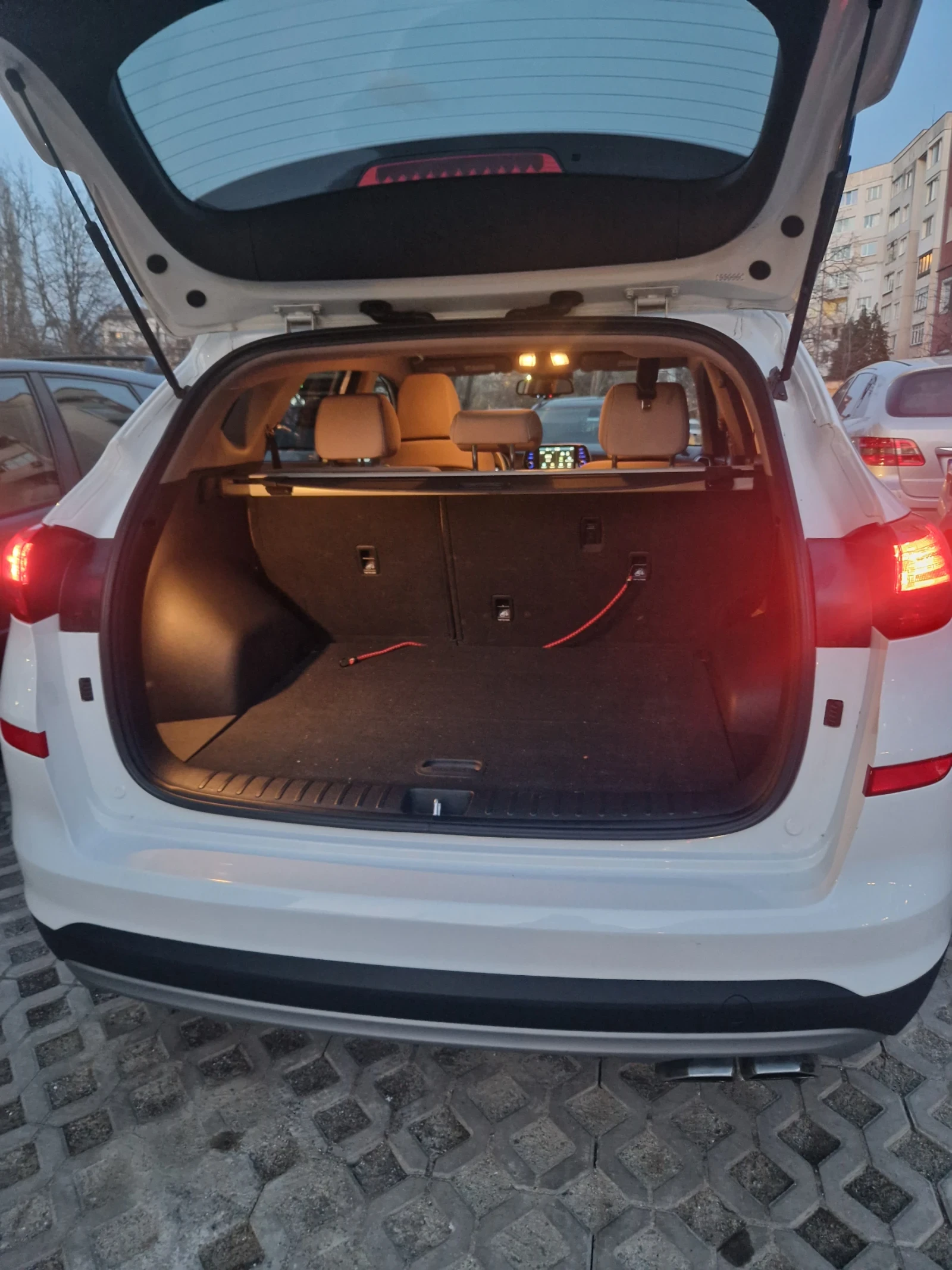 Hyundai Tucson 2.4 - изображение 3 | Auto.bg Hyundai Tucson 2.4 - изображение 3