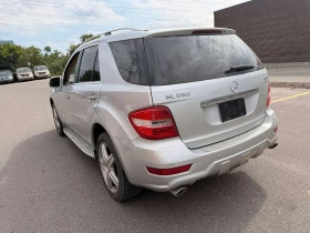Mercedes-Benz ML 550 AMG * KEYLESS * AIRMAIC * ШИБИДАХ * CARFAX * | Auto.bg — изображение 11 Mercedes-Benz ML 550 AMG * KEYLESS * AIRMAIC * ШИБИДАХ * CARFAX * | Auto.bg — изображение 11