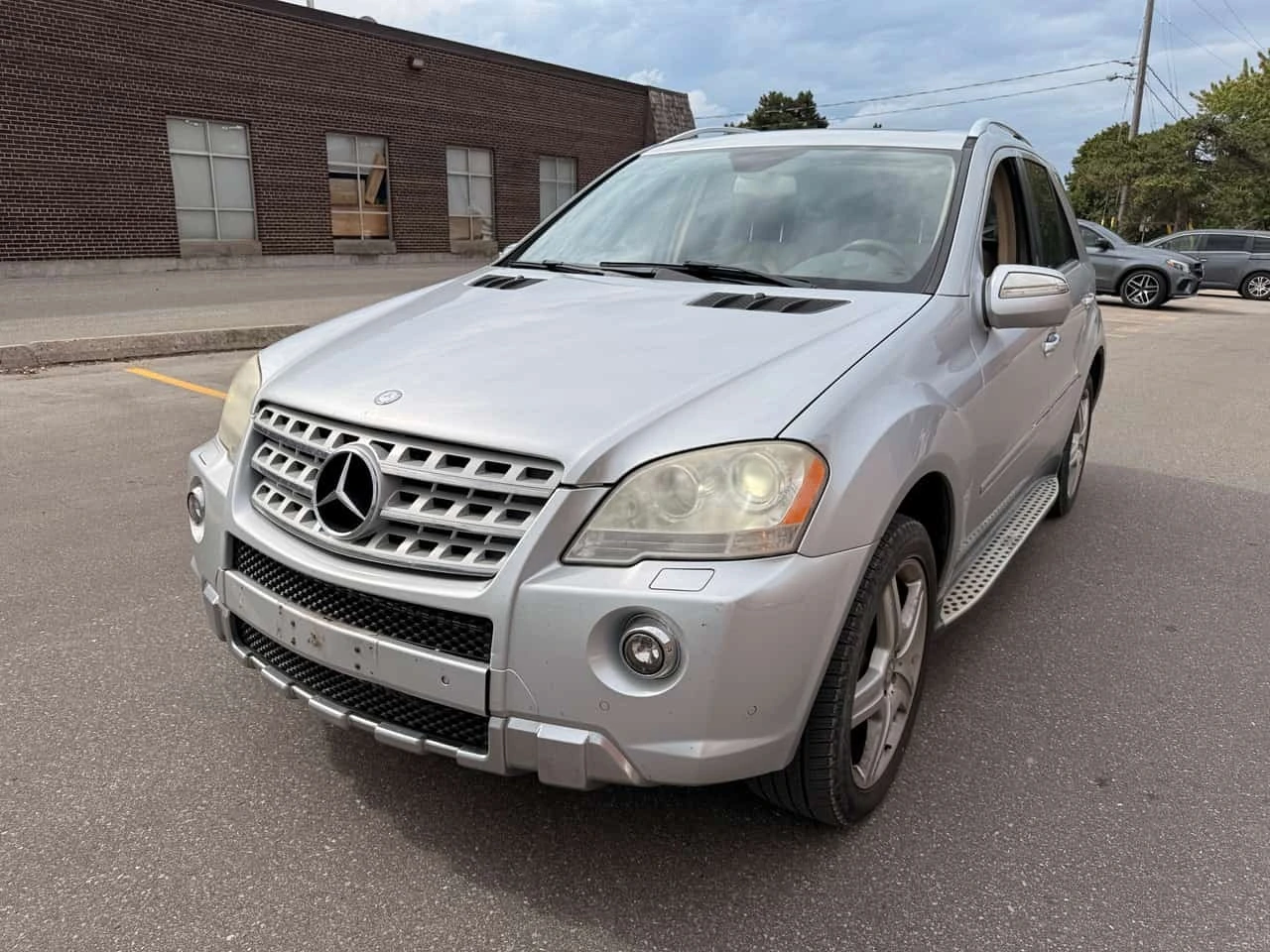 Mercedes-Benz ML 550 AMG * KEYLESS * AIRMAIC * ШИБИДАХ * CARFAX * | Auto.bg — изображение 1 Mercedes-Benz ML 550 AMG * KEYLESS * AIRMAIC * ШИБИДАХ * CARFAX * | Auto.bg — изображение 1