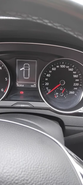 VW Passat 4MOTION 183500км - 13200 € / 25816.96 лв. - 48193712 7 | Car24.bg VW Passat 4MOTION 183500км - 13200 € / 25816.96 лв. - 48193712 7