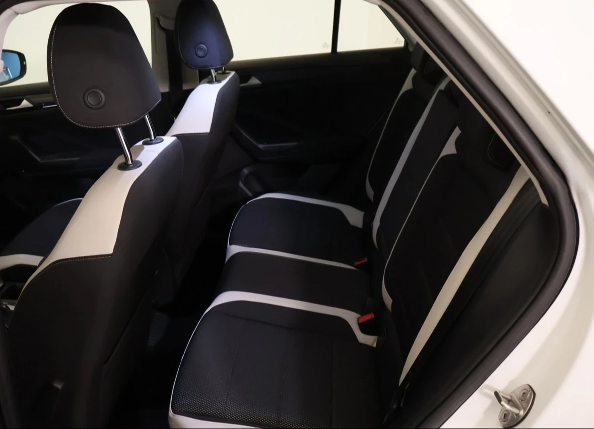 VW T-Roc  - изображение 9 | Auto.bg VW T-Roc  - изображение 9