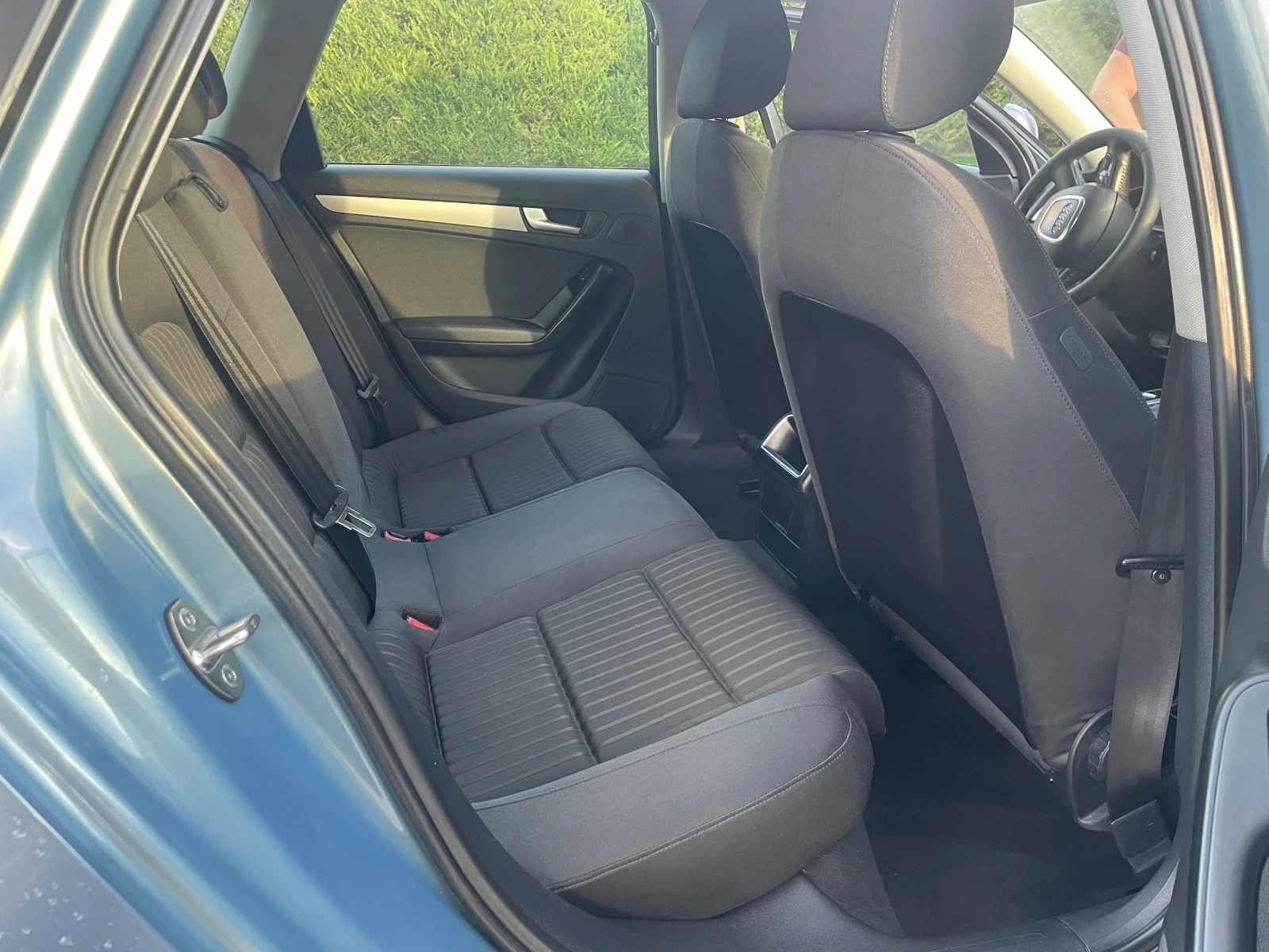 Audi A4 B8 A4 Avant TDI2.0 - изображение 9 | Auto.bg Audi A4 B8 A4 Avant TDI2.0 - изображение 9