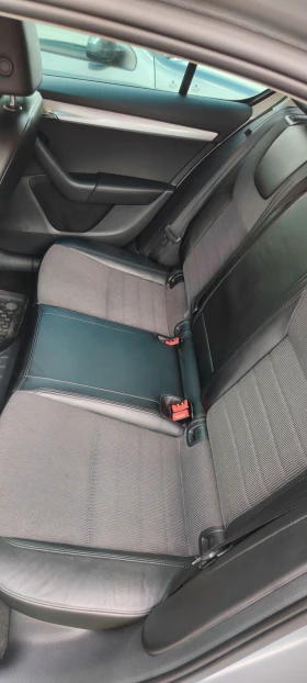 Skoda Octavia - 9500 € / 18580.38 лв. - 21990080 10 | Car24.bg Skoda Octavia - 9500 € / 18580.38 лв. - 21990080 10