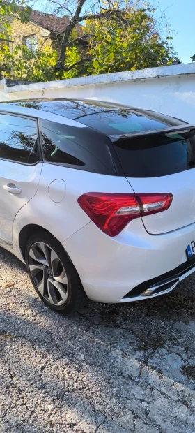 Citroen DS5 2.0 BluHdi 180 EAT6 - 9300 € - 99501775 4 | Car24.bg Citroen DS5 2.0 BluHdi 180 EAT6 - 9300 € - 99501775 4