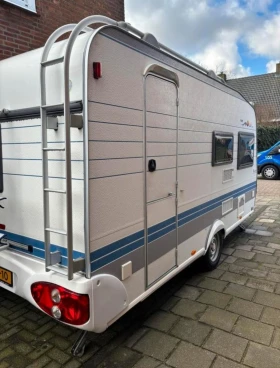 Каравана Hobby DeLuxe 440 Бойлер Душ Форселт Солар | Auto.bg — изображение 4 Каравана Hobby DeLuxe 440 Бойлер Душ Форселт Солар | Auto.bg — изображение 4