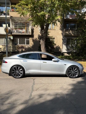 Tesla Model S 85D Free supercharging - 23800 € - 16024445 3 | Car24.bg Tesla Model S 85D Free supercharging - 23800 € - 16024445 3