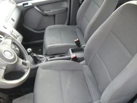 VW Touran 1.4 й 105 к.с 6 ск. | Mobile.bg — малка снимка 14