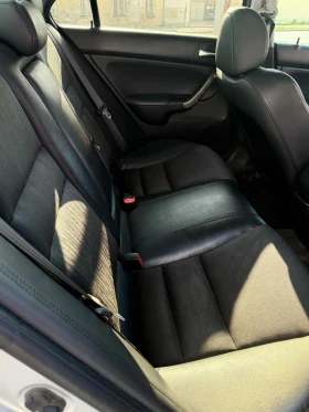 Honda Accord - 2500 € / 4889.57 лв. - 76987848 6 | Car24.bg Honda Accord - 2500 € / 4889.57 лв. - 76987848 6