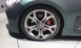 Kia Stinger * 3.3 Turbo AWD * ОПЦИЯ ЗА ФИНАНСИРАНЕ | Auto.bg — изображение 5 Kia Stinger * 3.3 Turbo AWD * ОПЦИЯ ЗА ФИНАНСИРАНЕ | Auto.bg — изображение 5