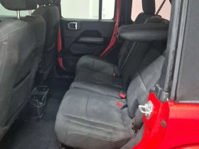 Jeep Wrangler * 4x4 Sahara * KEYLESS * ПОДГРЕВ * | Auto.bg — изображение 13 Jeep Wrangler * 4x4 Sahara * KEYLESS * ПОДГРЕВ * | Auto.bg — изображение 13