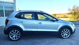 VW Polo CROSS POLO AUTOMATIC - 9300 € / 18189.22 лв. - 45173798 5 | Car24.bg VW Polo CROSS POLO AUTOMATIC - 9300 € / 18189.22 лв. - 45173798 5