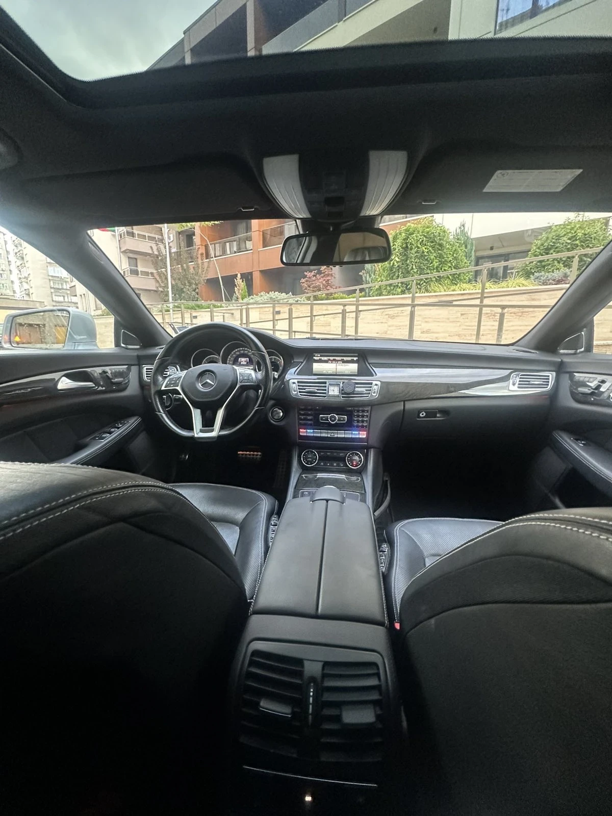 Mercedes-Benz CLS 350 Amg , Подгрев, Обдухване, Дистроник , Фулл - изображение 6 | Auto.bg Mercedes-Benz CLS 350 Amg , Подгрев, Обдухване, Дистроник , Фулл - изображение 6