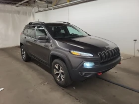 Jeep Cherokee * TRAILHAWK * CARFAX * ЦЕНА ДО БЪЛГАРИЯ - 14800 лв. / 7567.12 € - 85954552 2 | Car24.bg Jeep Cherokee * TRAILHAWK * CARFAX * ЦЕНА ДО БЪЛГАРИЯ - 14800 лв. / 7567.12 € - 85954552 2