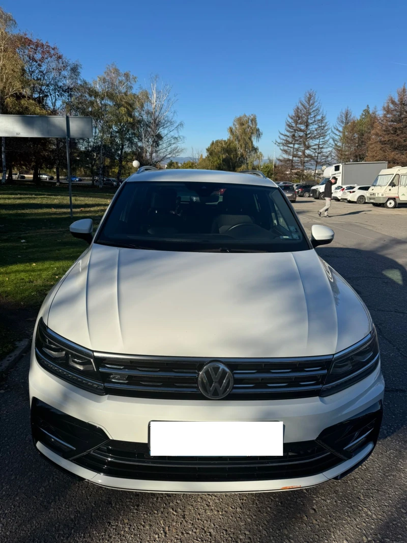 VW Tiguan 2.0TDI R-LINE - 54900 лв. / 28069.92 € - 15568052 1 | Car24.bg VW Tiguan 2.0TDI R-LINE - 54900 лв. / 28069.92 € - 15568052 1